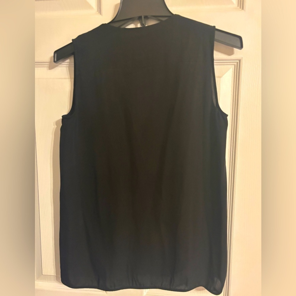 Theory silk sleeveless top with buttons S/M - Picture 2 of 6